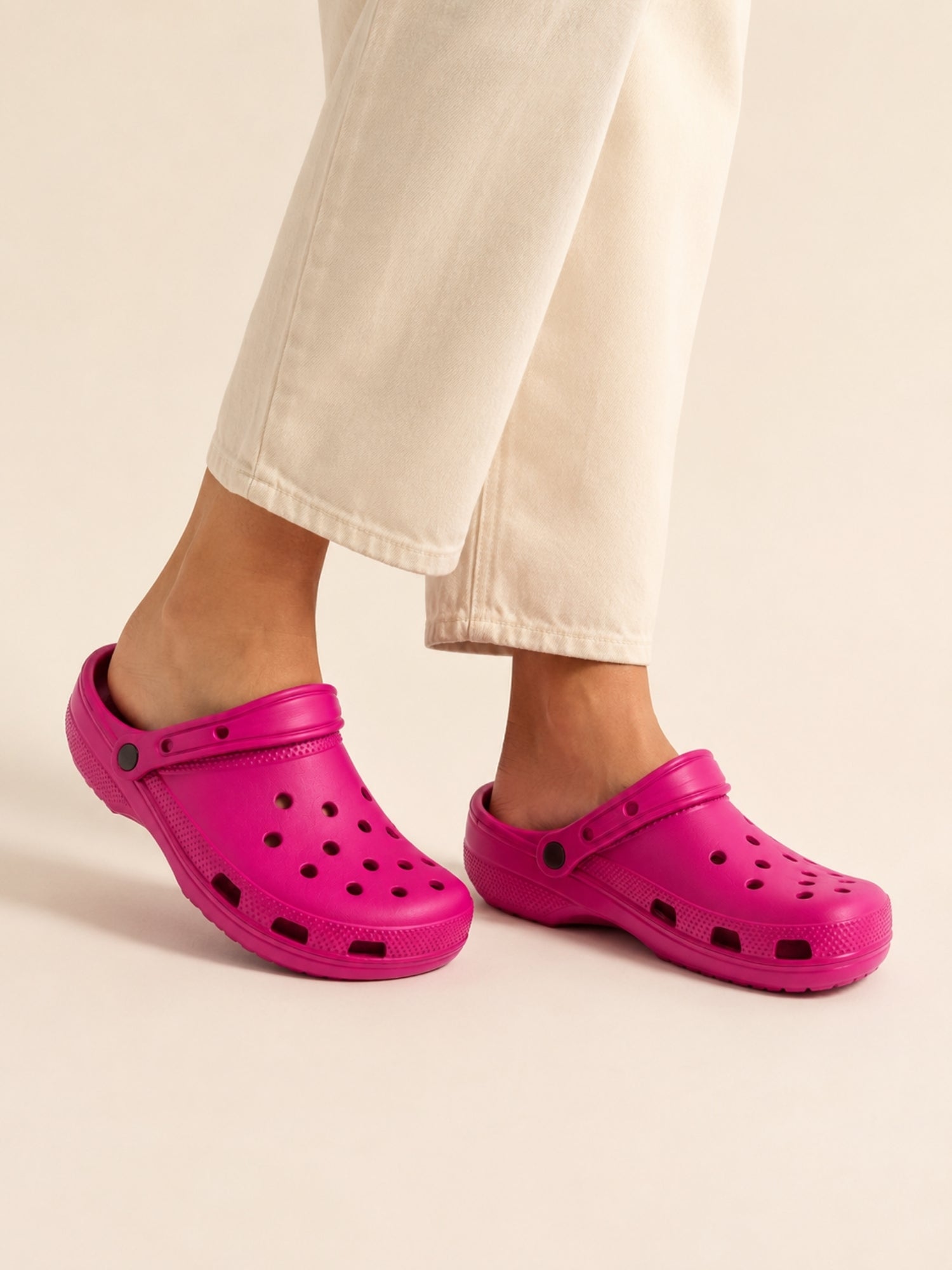 Honu Comfort Classic Clogs - Fuchsia Pink