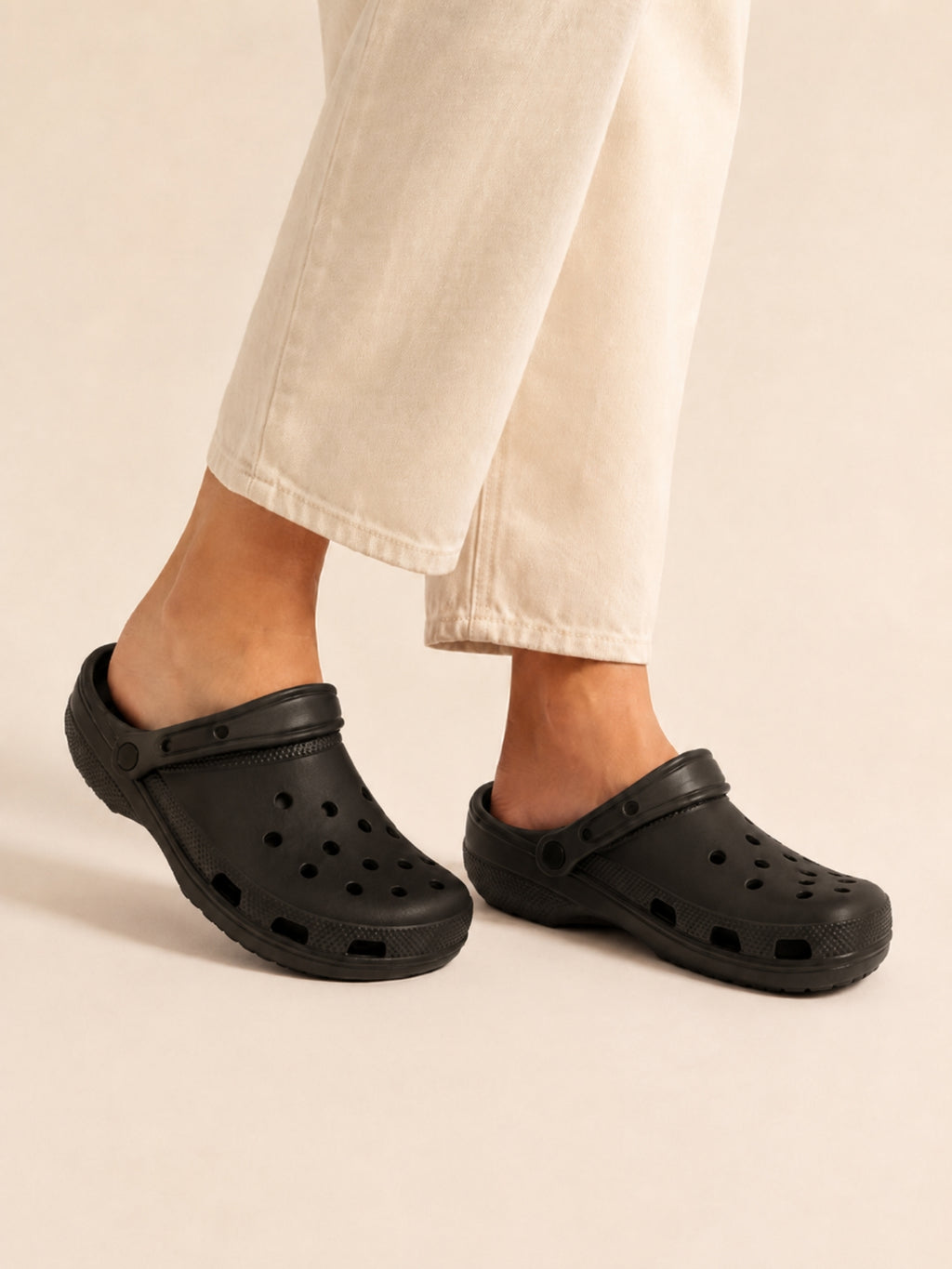 HONU COMFORT Women, Men, Toddlers Classic Korean Clogs in Black Non-Slip Sandals + FREE Shoe charmss