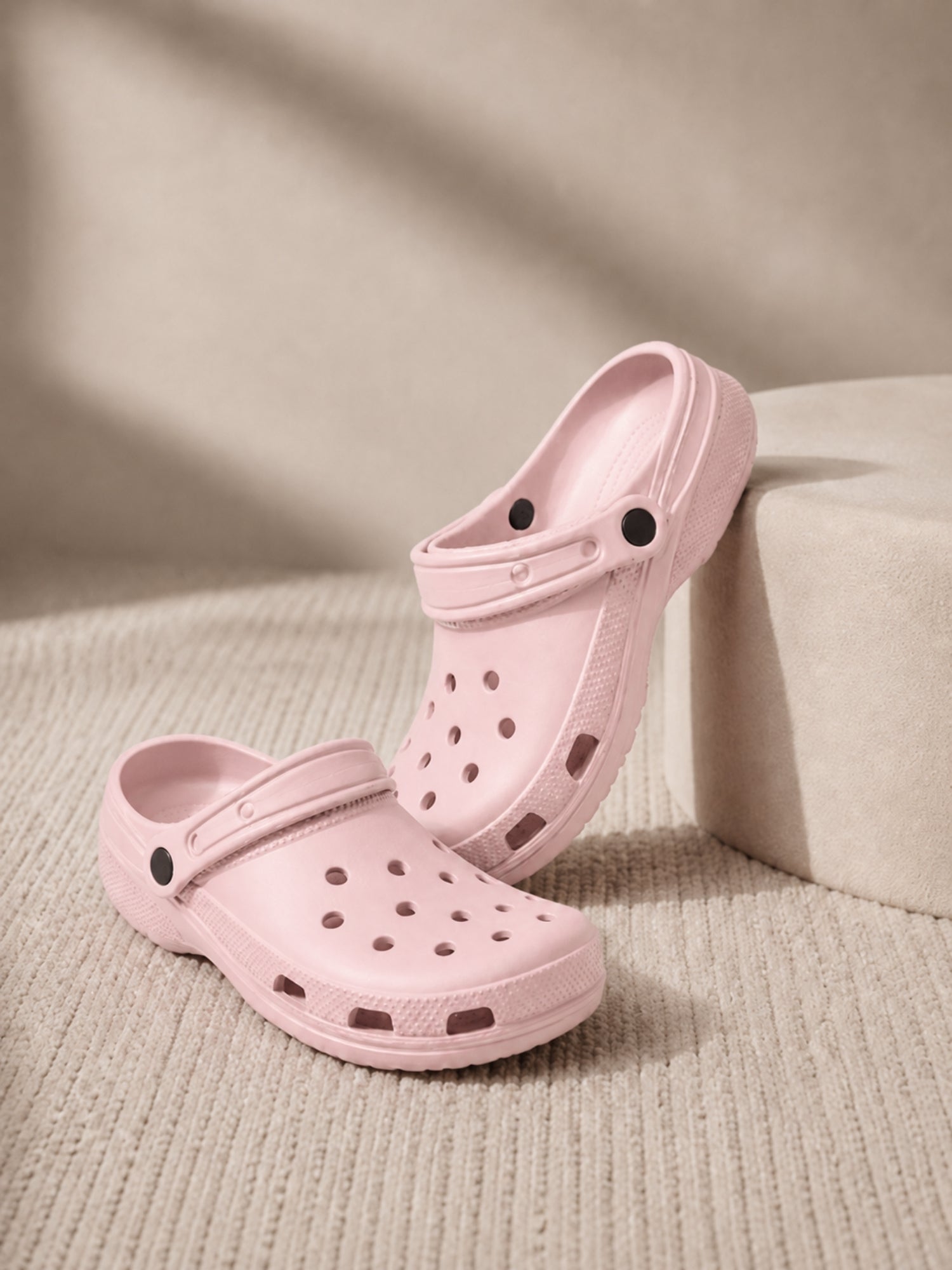 [HONU COMFORT] Women's Classic Light Pink Clogs Soft, Lightweight Slip-On Sandals